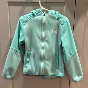 Lightly fleece lined full zip under armour size 5 jacket. EUC